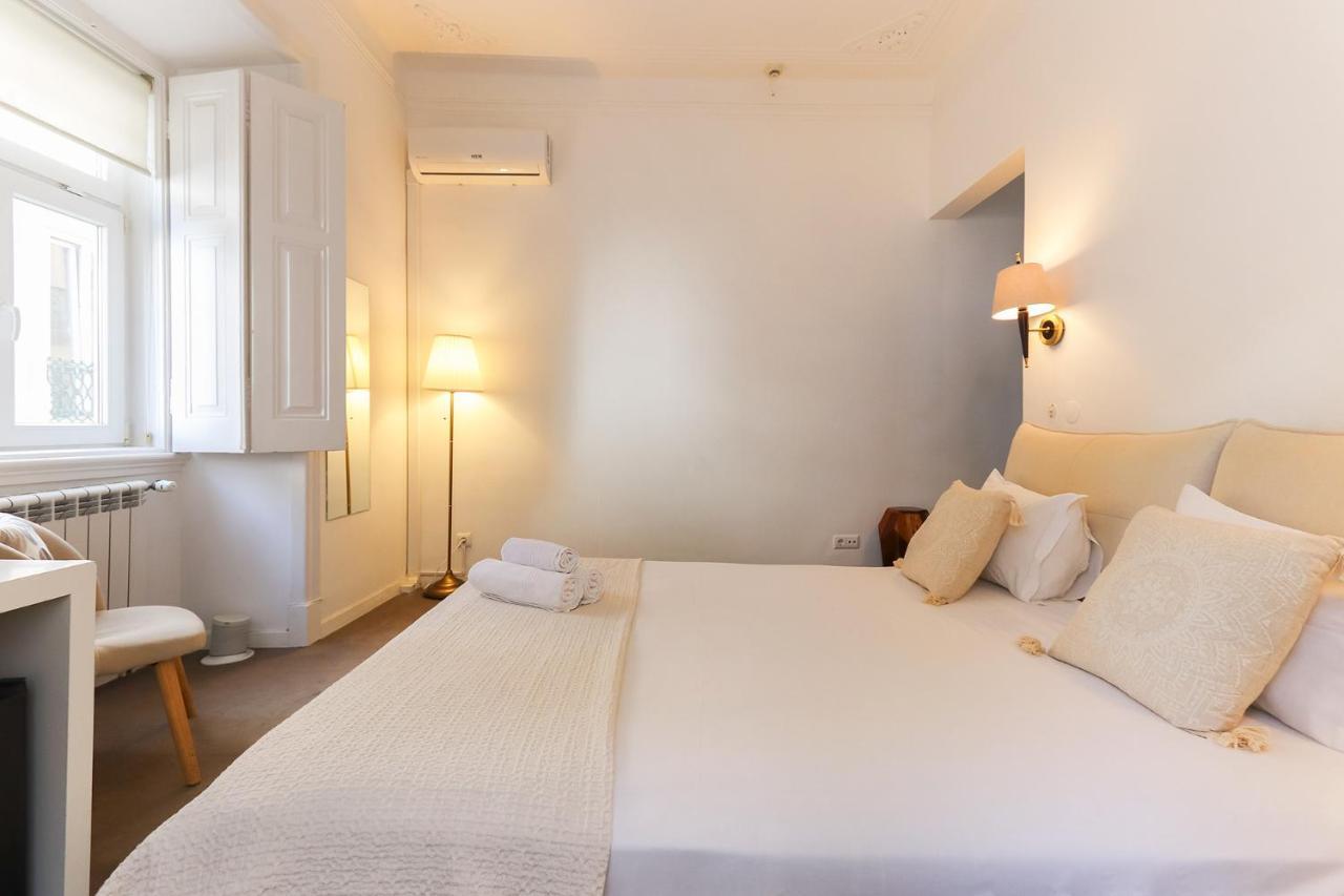 Chiado Prime Suites By Homing Lisboa Eksteriør billede
